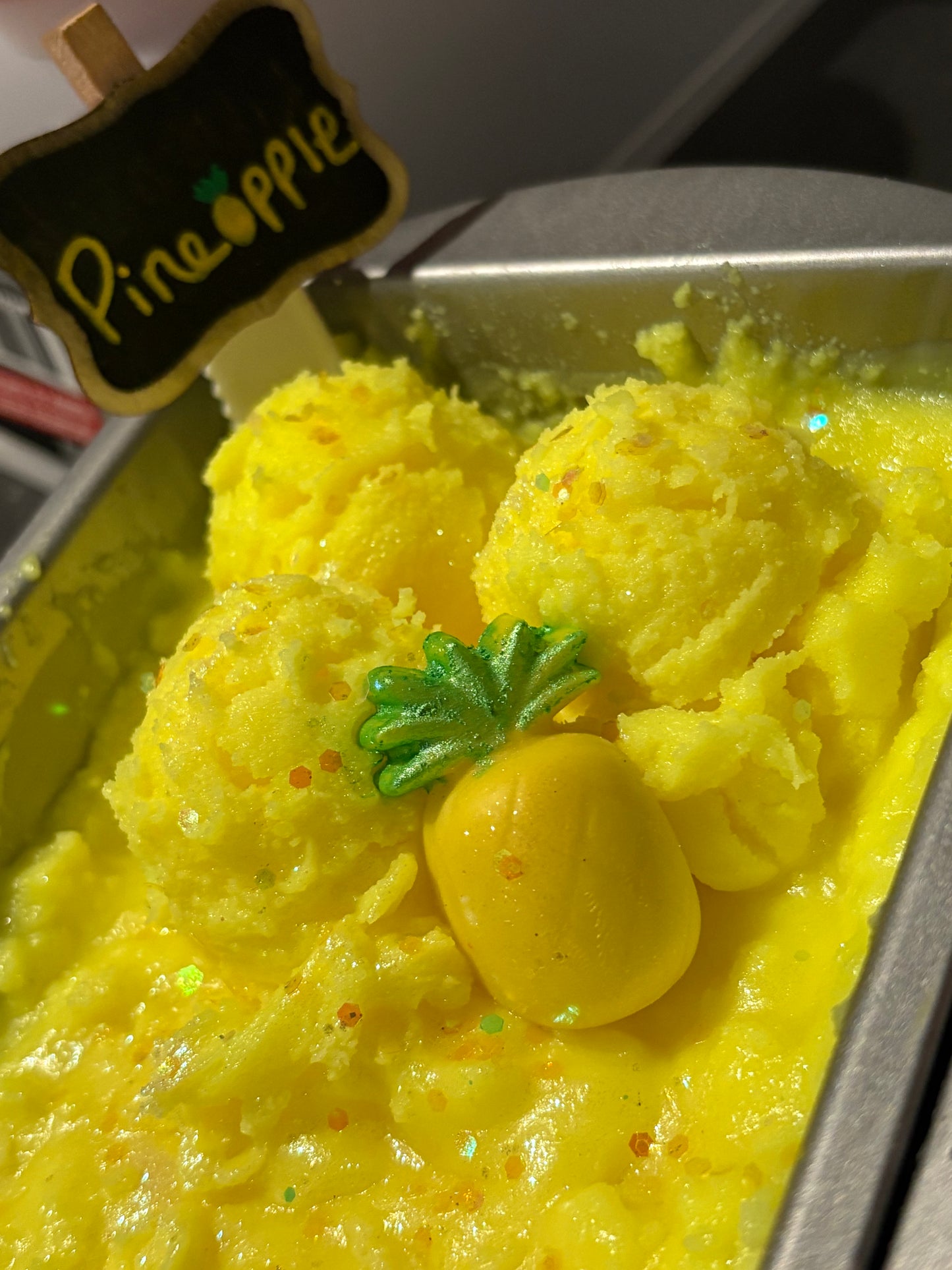 Highly Fragranced Wax Scoops